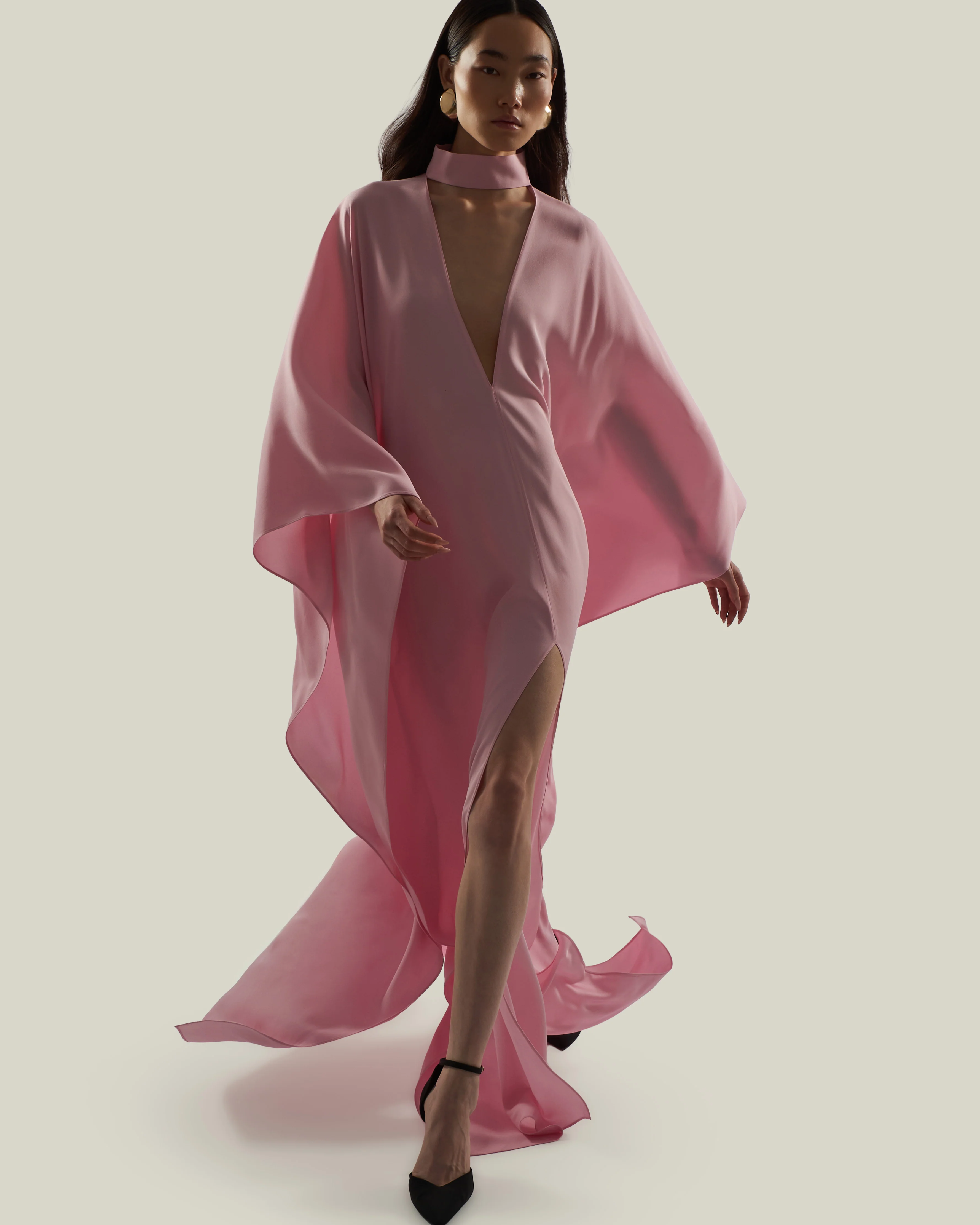OOO Kaftan in Baby Pink - Image 5